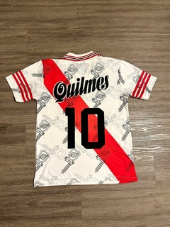 camiseta Retro de River Plate 1996 en internet