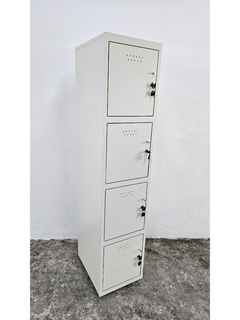 Locker 4 puertas Bolsero / Guardarropas con cerradura!