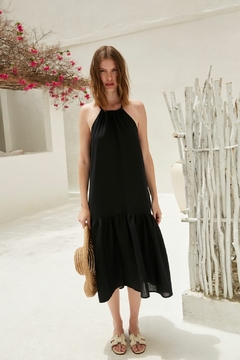 THE MIDI DAY-TO-NIGHT DRESS