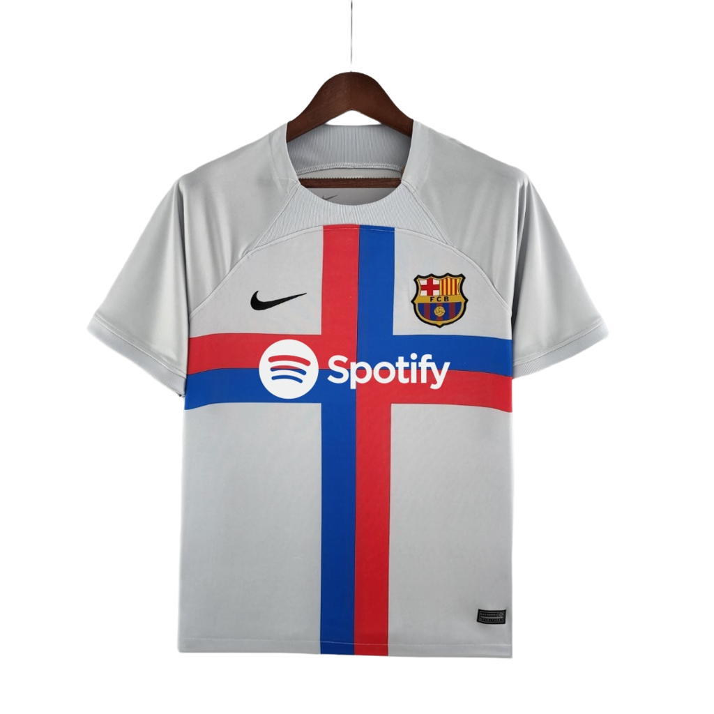 Adidas lança camisa com “erro” para a Catalunha