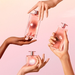 Perfume Lancôme Idôle Aura na internet