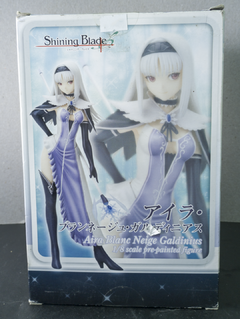 Aira Blanc Neige Galdinius - 1/8 scale - Shining Blade - Extraño Mundo