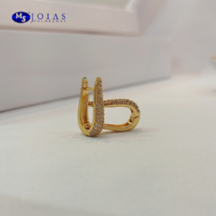 ARGOLA TIPO GOTA COM PEDRAS DE ZIRCÔNIA FOLHEADO A OURO 18K