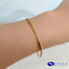 PULSEIRA CORDA COM DETALHE DE TUBO FOLHEADA A OURO 18K