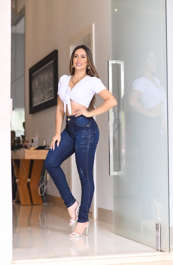 Calça Jeans Skinny Feminina Clara - Compre agora