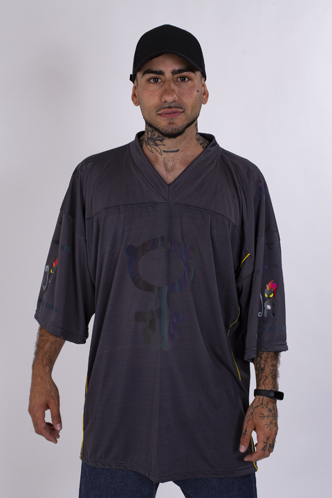 Remera oversize americana gris