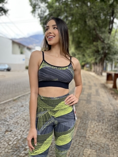 CONJUNTO RISCOS NEON TOP + LEGGING - comprar online