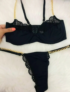 conjunto Naila na internet