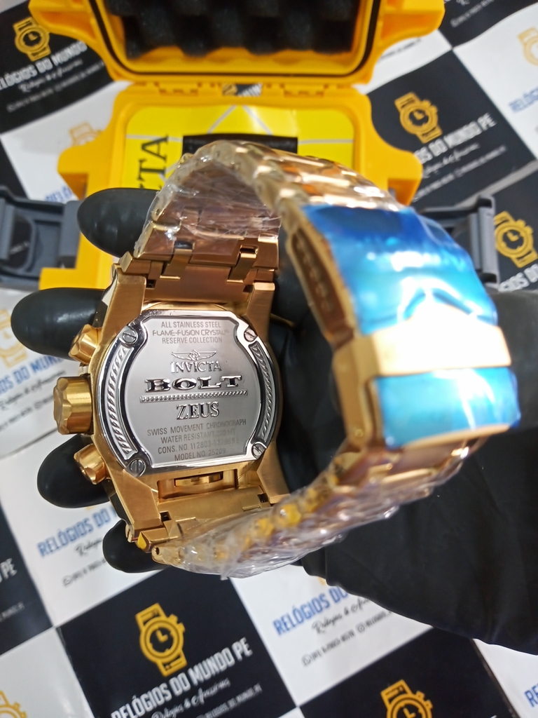 Relógio Masculino Invicta Zeus Magnum Dourado fundo Preto Pulseira