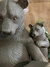 Escultura Ursos Lendo em Poliresina na internet