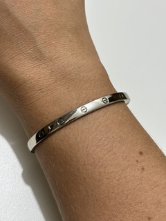 Bracelete inspiração C. - Dona Maria Acessórios