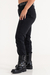 Jean KEN MOMFIT negro con bigotes - comprar online