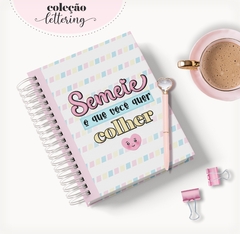 Agenda Feminina Permanente Lettering na internet