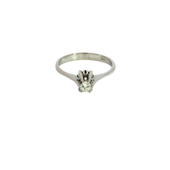 Solitaire Engagement Ring 18kt Gold and Brilliant