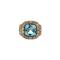 18 Kt Gold Ring Topaz and Diamonds