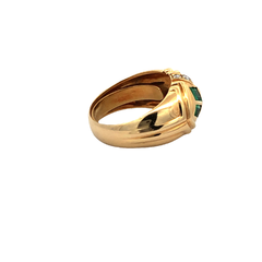 18 Kt Gold Ring Emeralds and Diamonds on internet