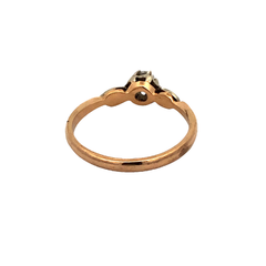 Old solitaire ring 18 kt gold and central sapphire on internet