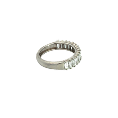 18 kt white gold endless ring with diamonds - buy online