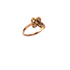 Antique 18 Karat Gold Ring with Diamonds on internet