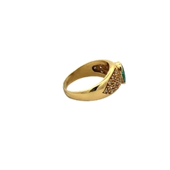 18 Kt Gold Ring Natural Emerald and Diamonds on internet