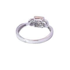 18 Kt Gold Ring And Diamonds - buy online