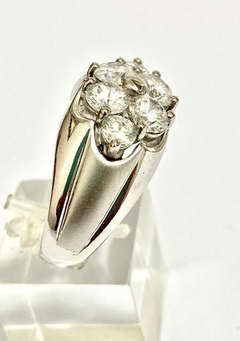 Beautiful lady's ring made of 925 silver on internet