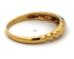 Distinguished modern brilliant 18 kt gold ring - buy online