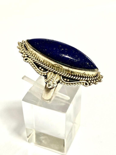 Large 925 silver and lapis lazuli ring
