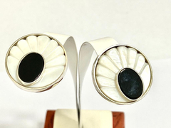 Impressive 925 silver onyx and mother-of-pearl ring and earrings set - online store