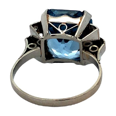 950 platinum aquamarine and diamond ring - buy online