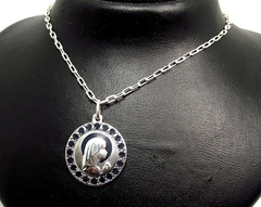 Cadena Y Dije Medalla Virgen Niña Plata 925 Y Esmalte Alvear - comprar online