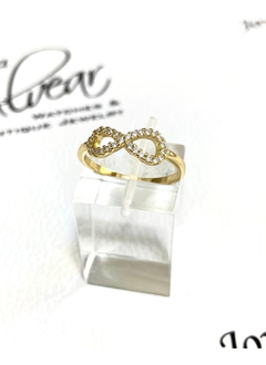 Beautiful ring 925 silver 18 carat gold white sapphires infinity design