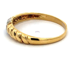 Distinguished modern brilliant 18 kt gold ring - Joyería Alvear
