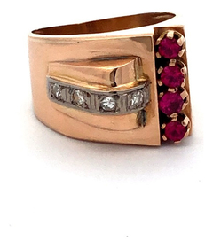 Exclusive 18kt gold and rubies and diamonds chevalier ring