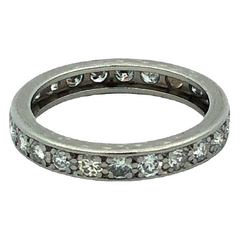 Valuable 950 platinum endless ring and diamonds