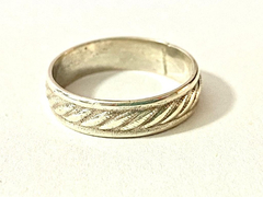 Fine 925 silver alliance style ring - Joyería Alvear