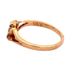 18 kt gold ring with natural emerald and diamonds - buy online
