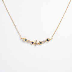 Unique 18 kt gold choker chain with sapphires and diamonds