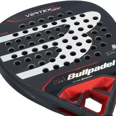 BULLPADEL VERTEX 04 COMFORT 2024 - Padelhuix