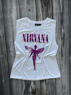 MUSCULOSA NIRVANA PINK