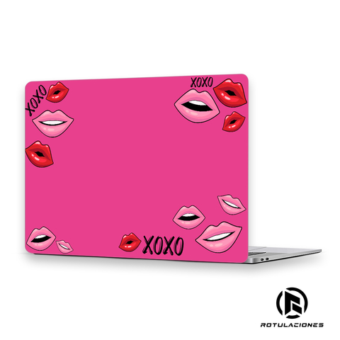 SKIN NOTEBOOK LIPS XOXO MAGENTA