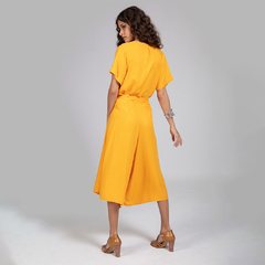 Calça Pantacourt Envelope Amarelo - comprar online