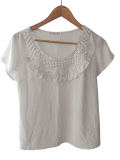 Blusa crepe off white modinha - Drumond - AT55