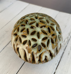 ESFERA DE CERAMICA GRES/ ESFERA CALADA/ BOCHA DECORACIÓN en internet