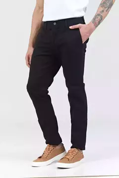 PANTALON CHINO SLIM GABARDINA BRAVO