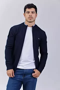 CAMPERA TEJIDA AZUL MARINO BRAVO.