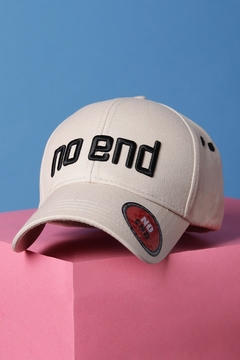 Gorra 3D No End color beige