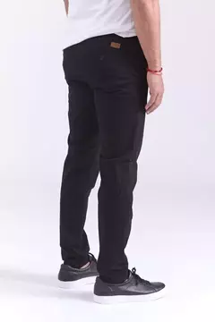 PANTALON CHINO SKINNY BRAVO - comprar online