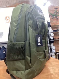 MOCHILA DOBLE CIERRE VERDE NO END en internet