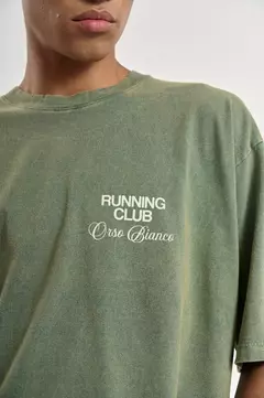 REMERA OVERSIZE RUNNING